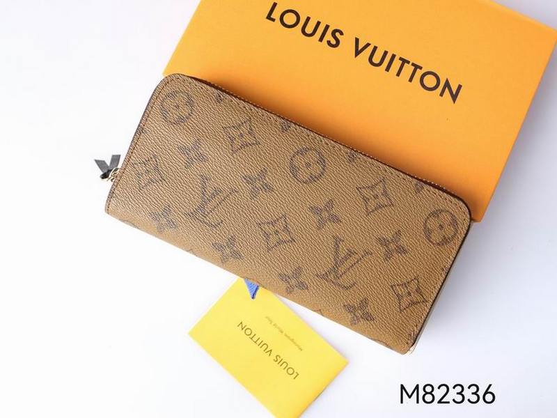 LV Wallets 49